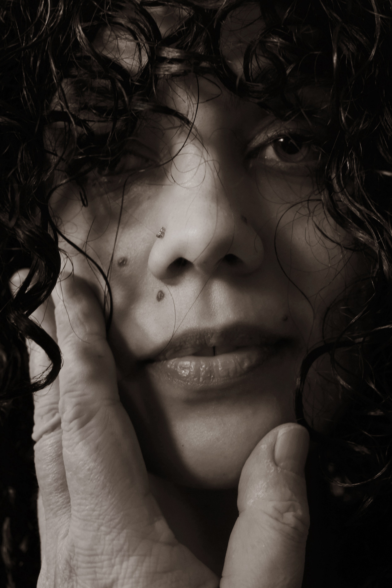 SoniaMaMain15mars2023PhPache_0513